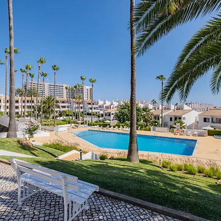 Appartement Ocean View With Pool And Private Balcony